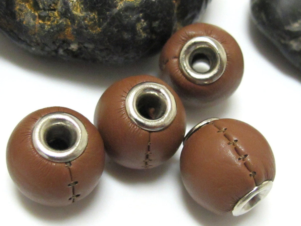 Cool look leatherette beads pair - Brown color - 2 beads - BD155