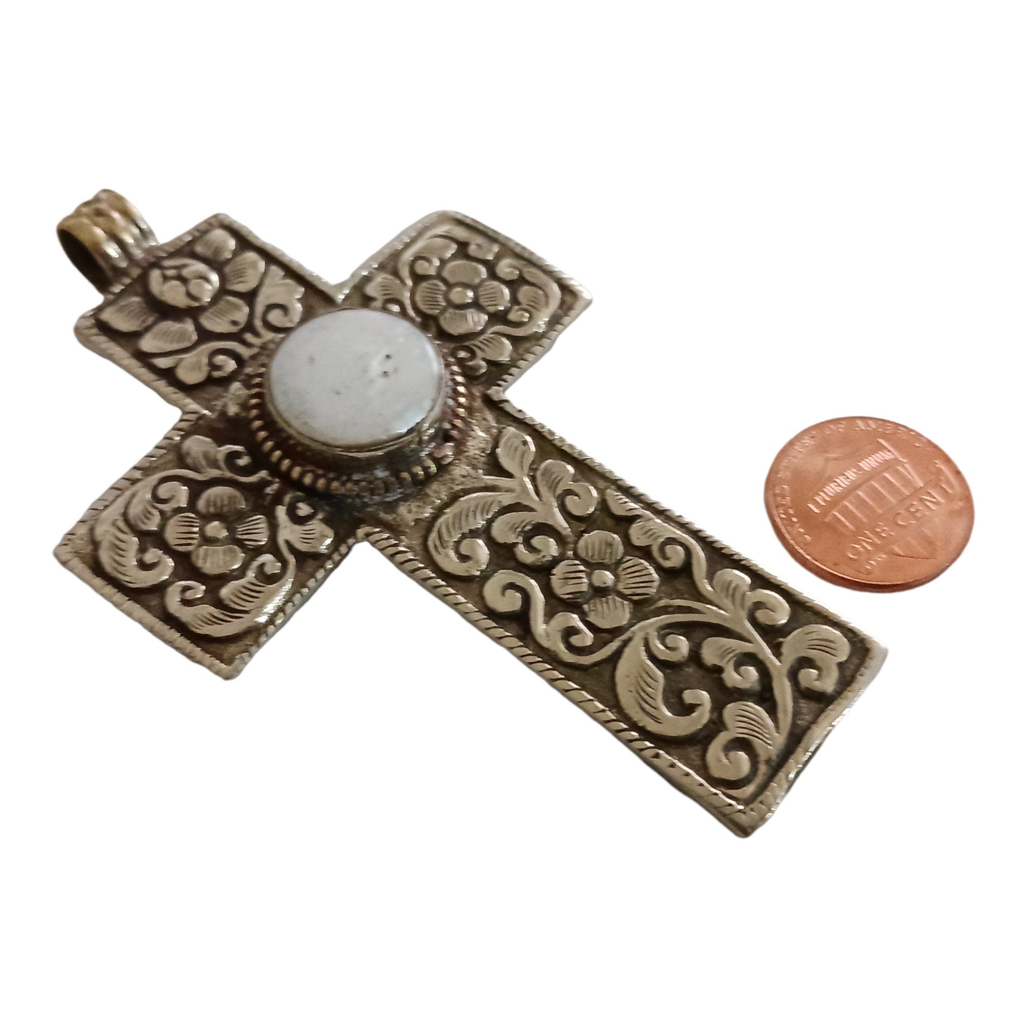 Tibetan pendant - 1 pendant - Large size Tibetan floral design cross pendant from Nepal with pearl inlay - PM210C