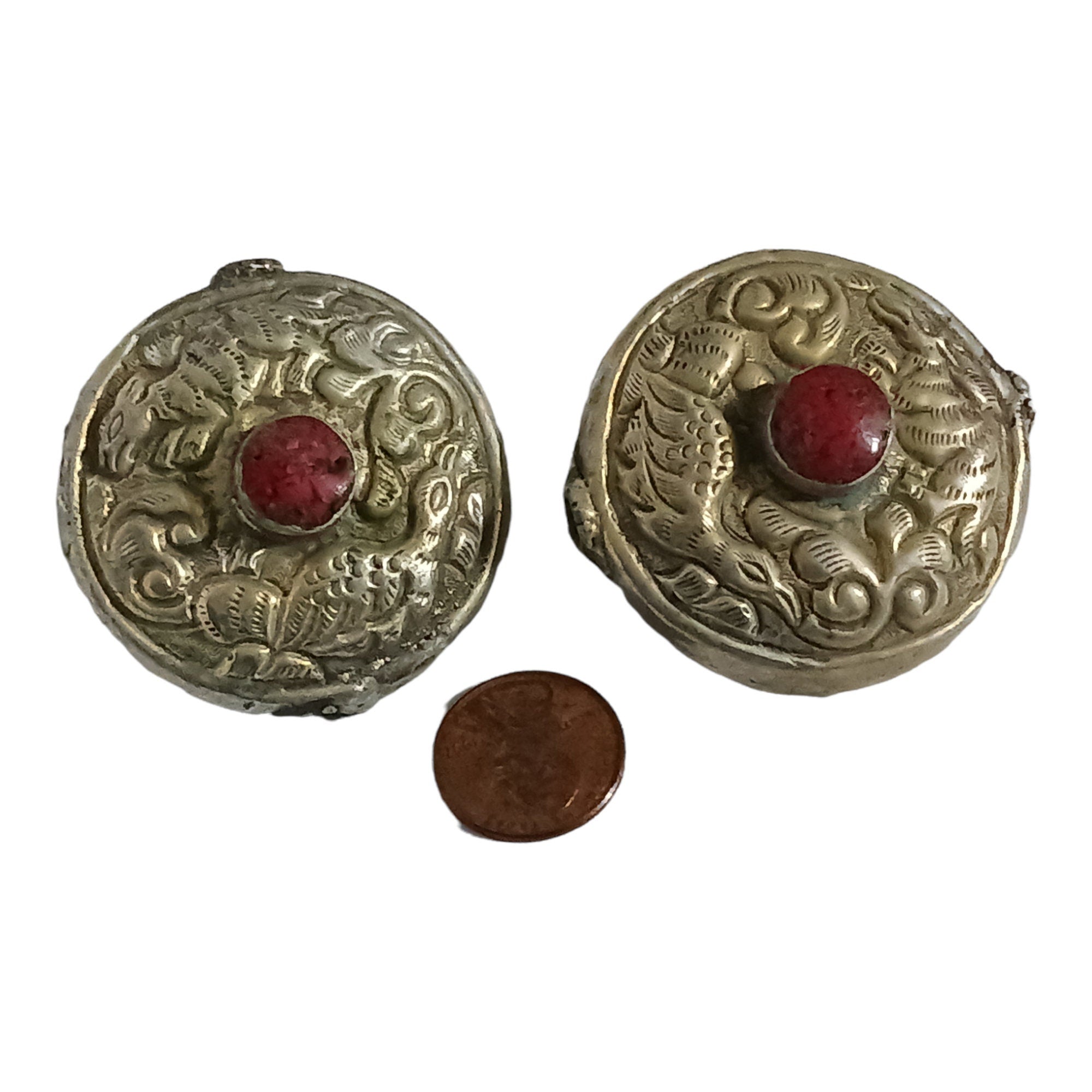 1 Bead - Reversible large Tibetan silver repousse Bead with inlay on both sides - BD669E