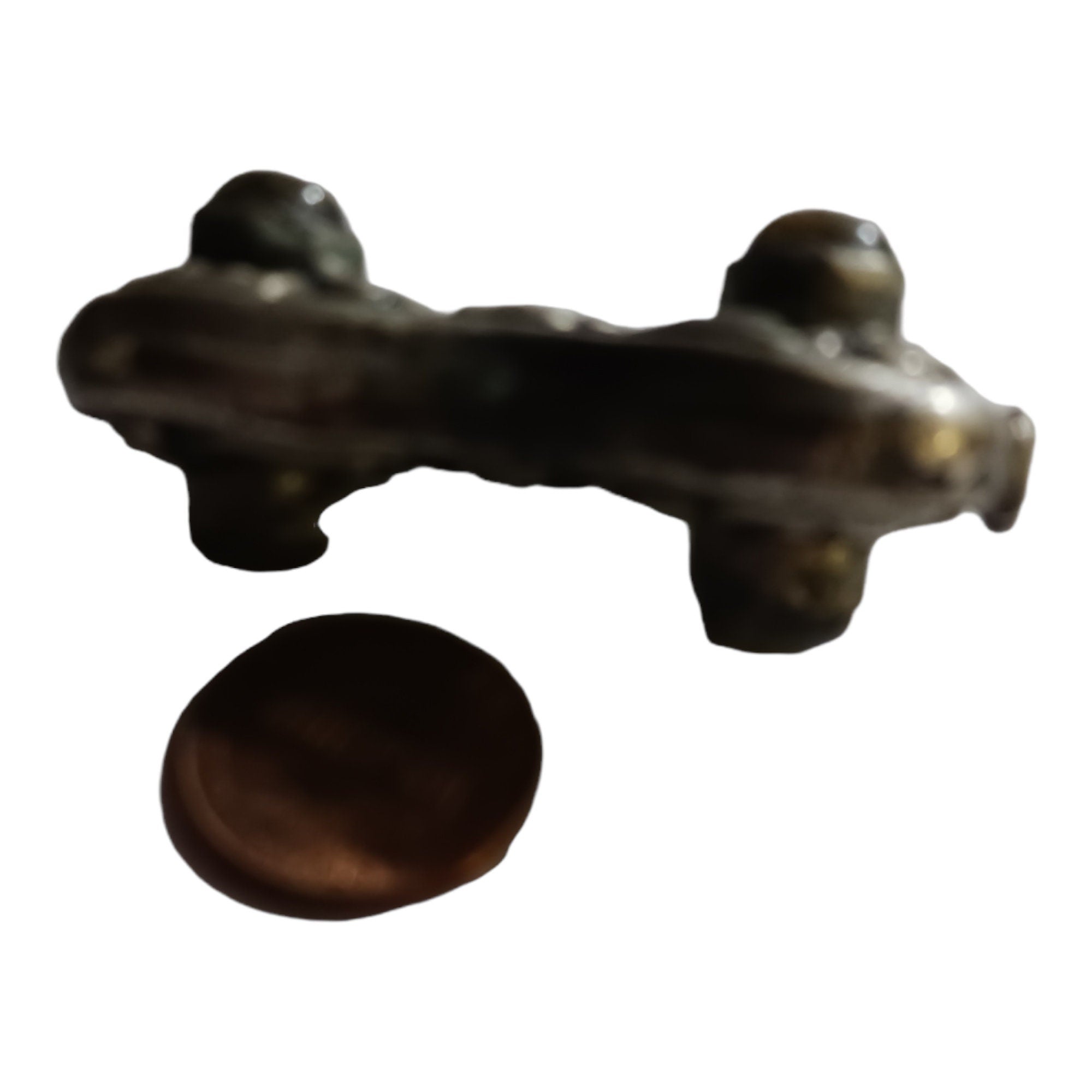 1 Bead - Reversible large Tibetan silver repousse Bead with labradorite inlay on both sides - BD669K