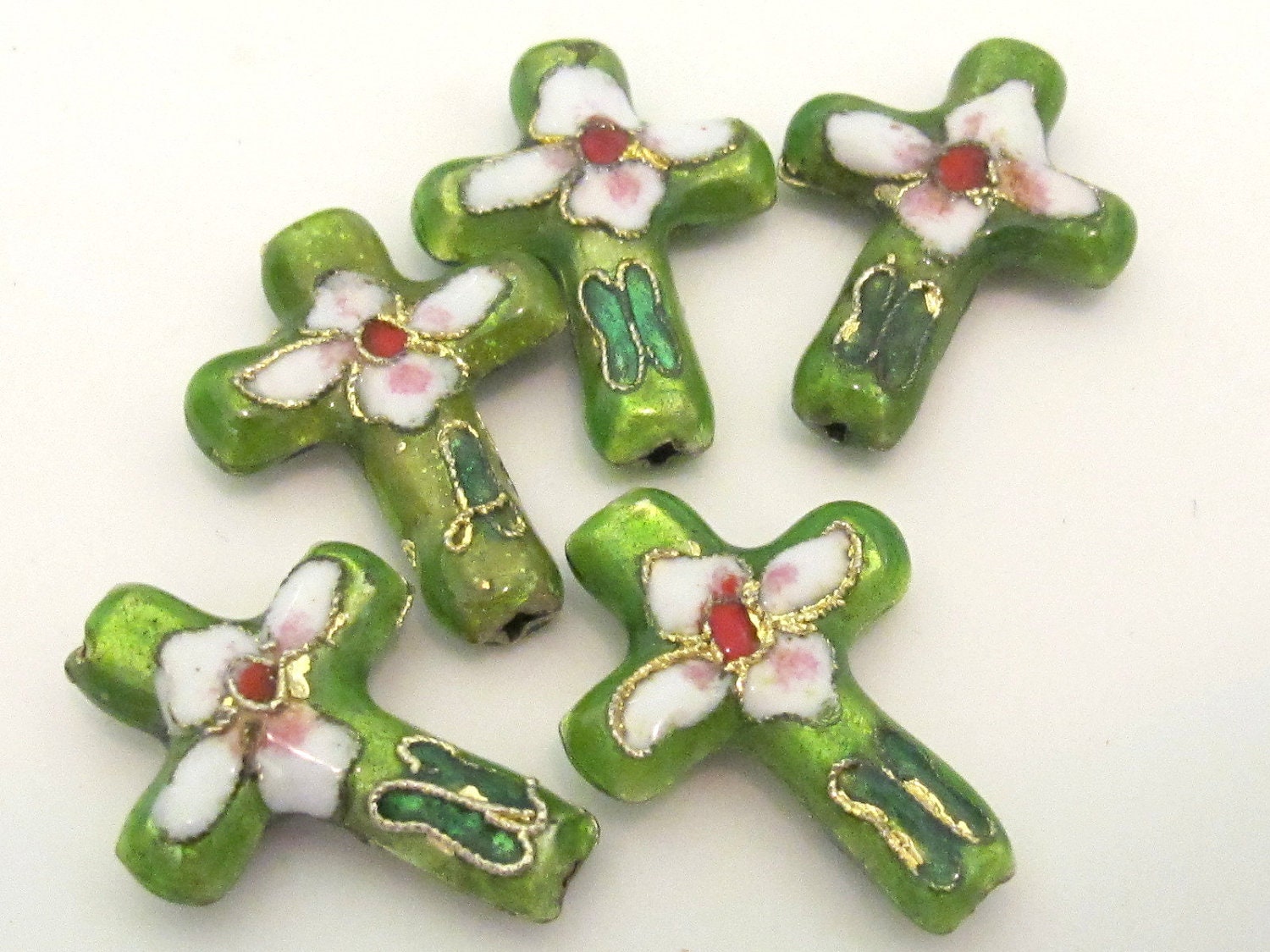 2 pieces - Green cloissone cross beads - BD175B