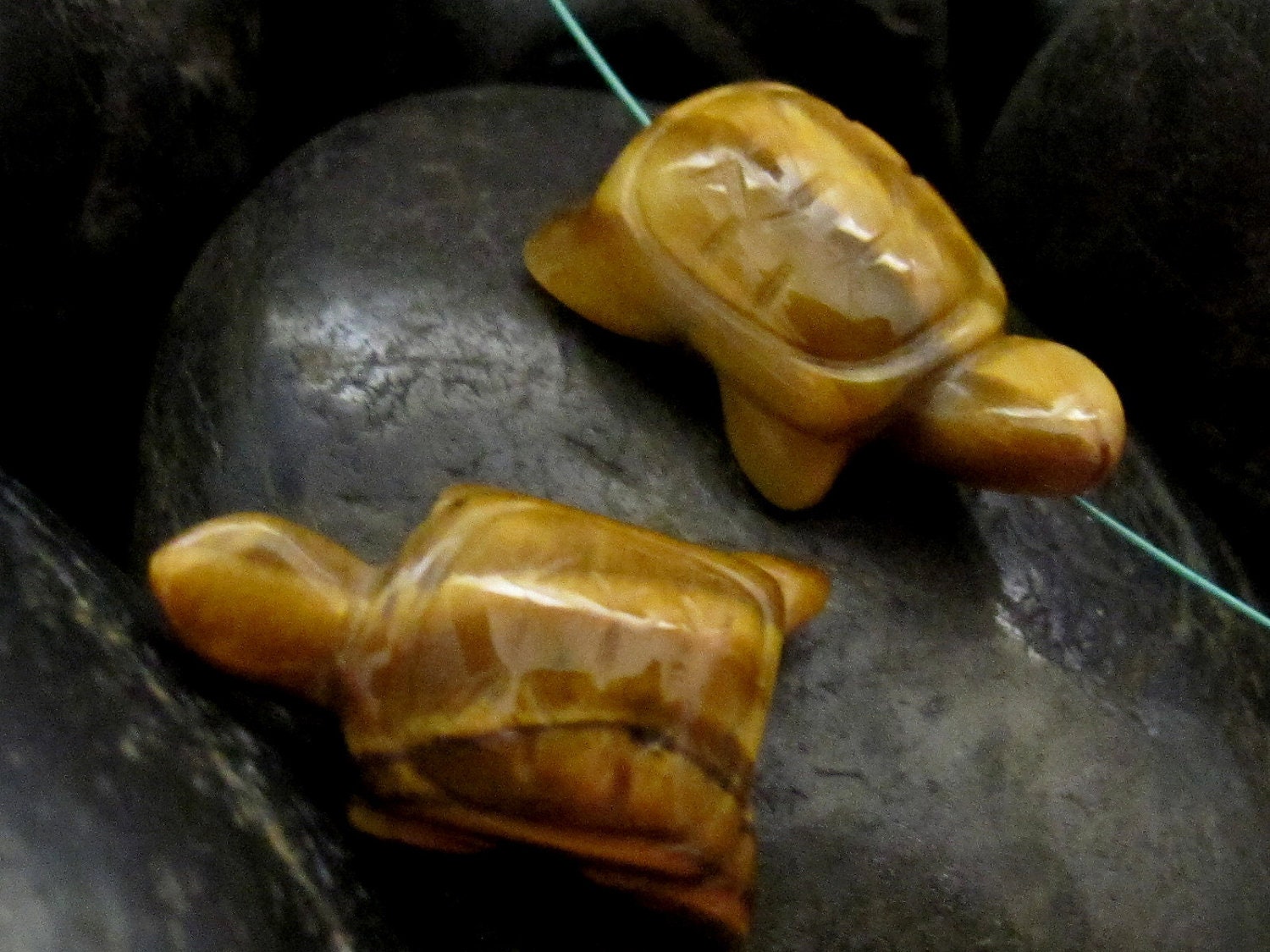 2 beads - Carved Turtle charm beads Tigers eye natural gemstone - GM005