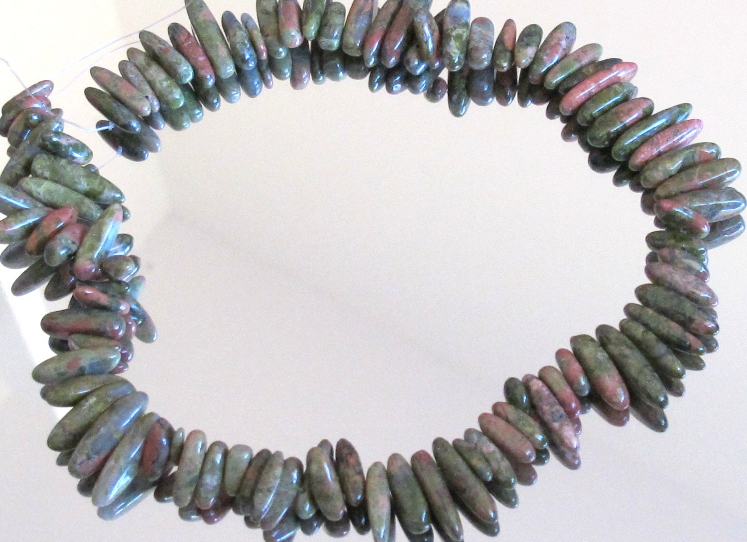 10 sticks - Natural Unakite stick beads - GM010
