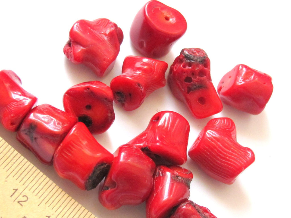 Red bamboo coral twigs - 6 pieces - GM032A