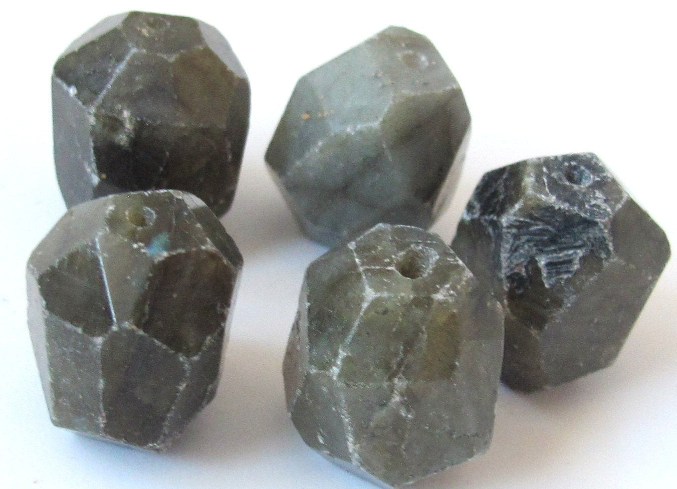 2 Beads-Large Labradorite faceted cut beads - GM044
