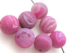 Large Fuschia Pink druzy agate geode round beads - 4 beads - GM070 - 14 mm