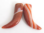Carnelian banded agate gemstone horn tusk pendant - GM081