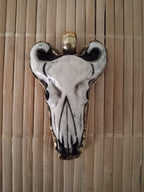 1 Pendant - Large size recycled cattle bone bull head design skull shape pendant with reverse side floral carving design on brass- PM415E