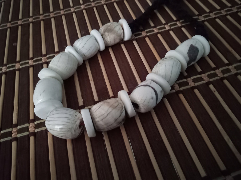 Nepal ethnic naga conch shell bead strand rustic beads barrel shape and disc shape nepalese tribal inlaid shell beads STR006F