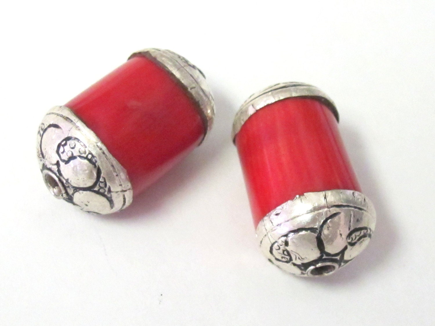Red Tibetan dyed coral silver capped beads - 1 bead - BD323