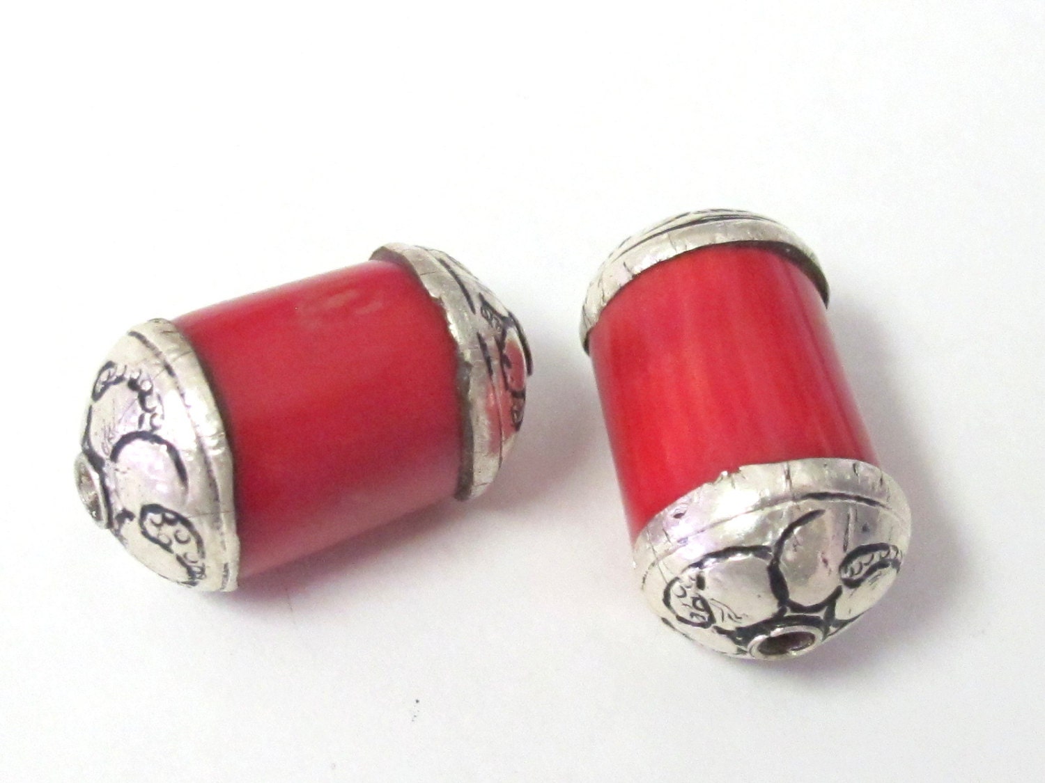 Red Tibetan dyed coral silver capped beads - 1 bead - BD323
