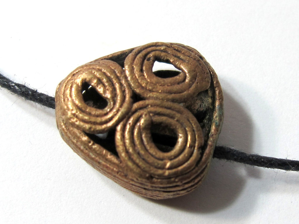 African Baule Brass Bead - 1 bead - BD338