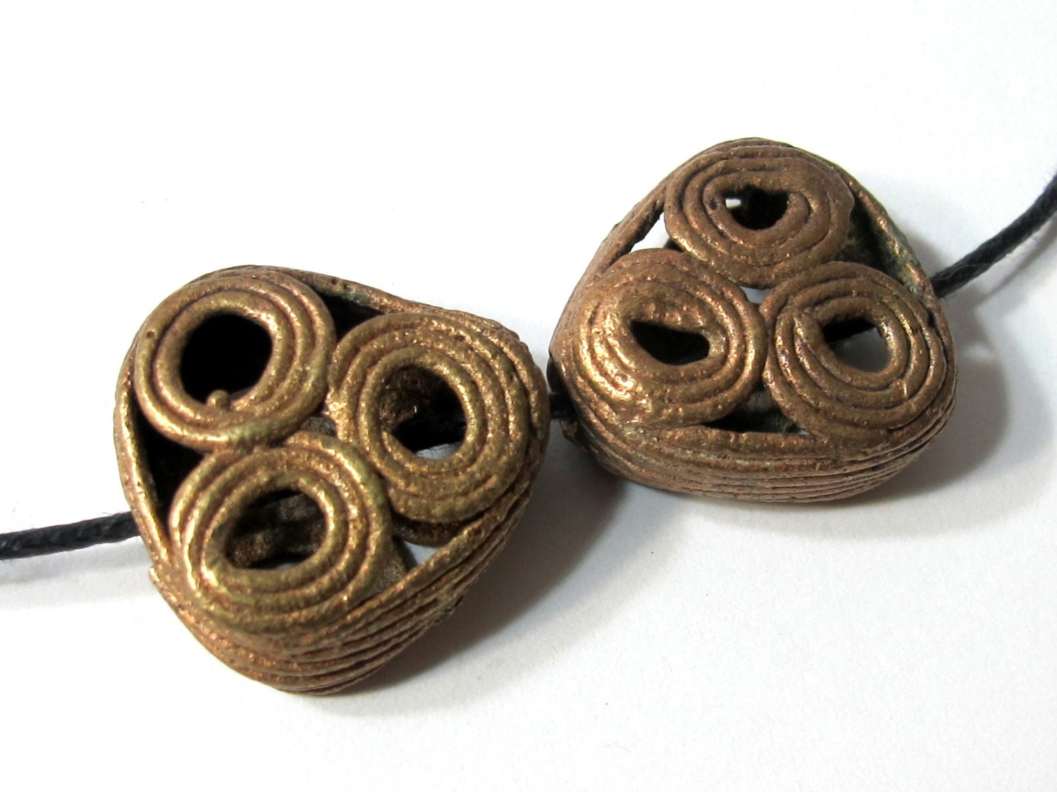 African Baule Brass Bead - 1 bead - BD338