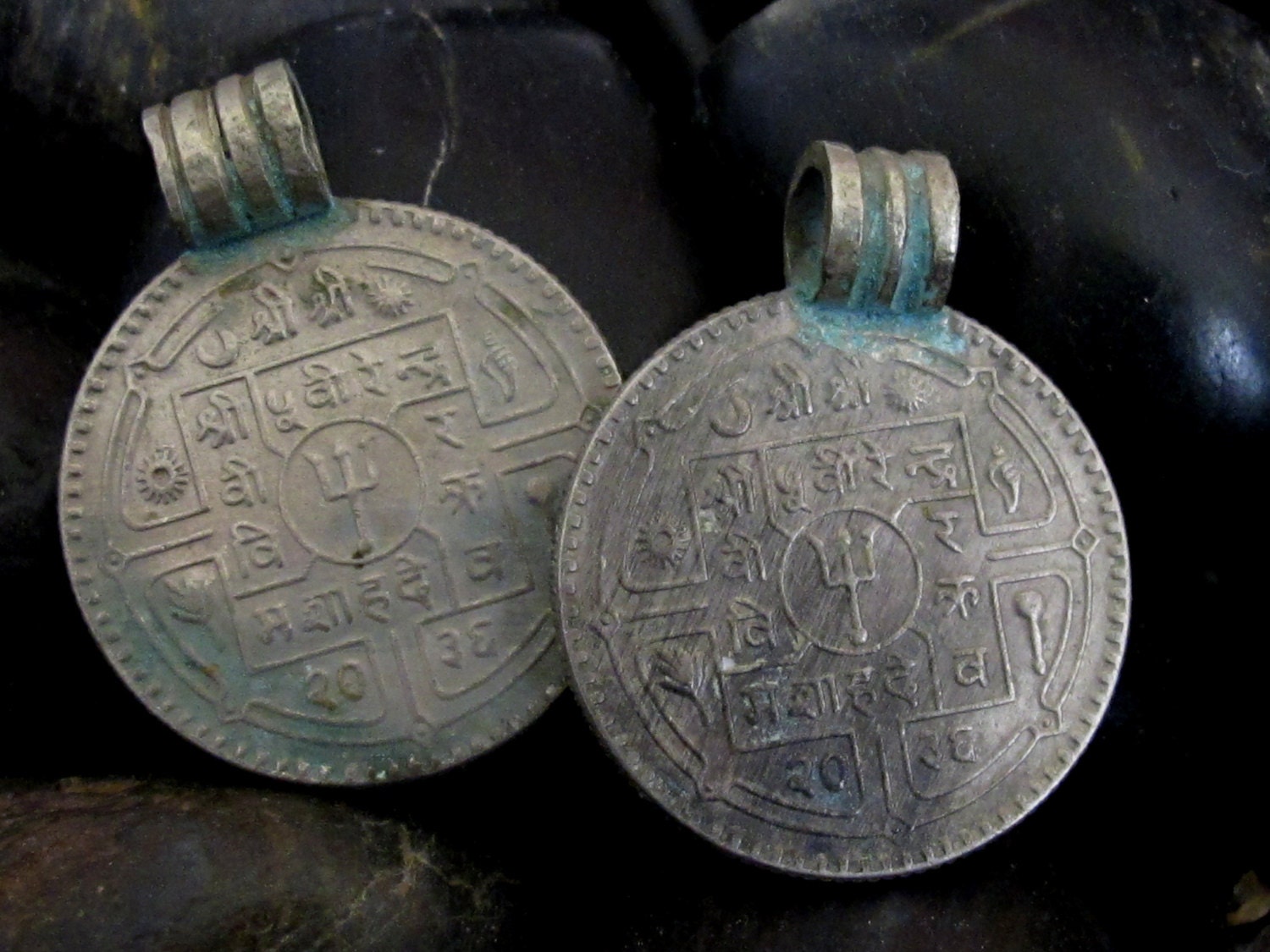 2 Coins-28 mm large Vintage old Nepal coin pendant charms - BD336