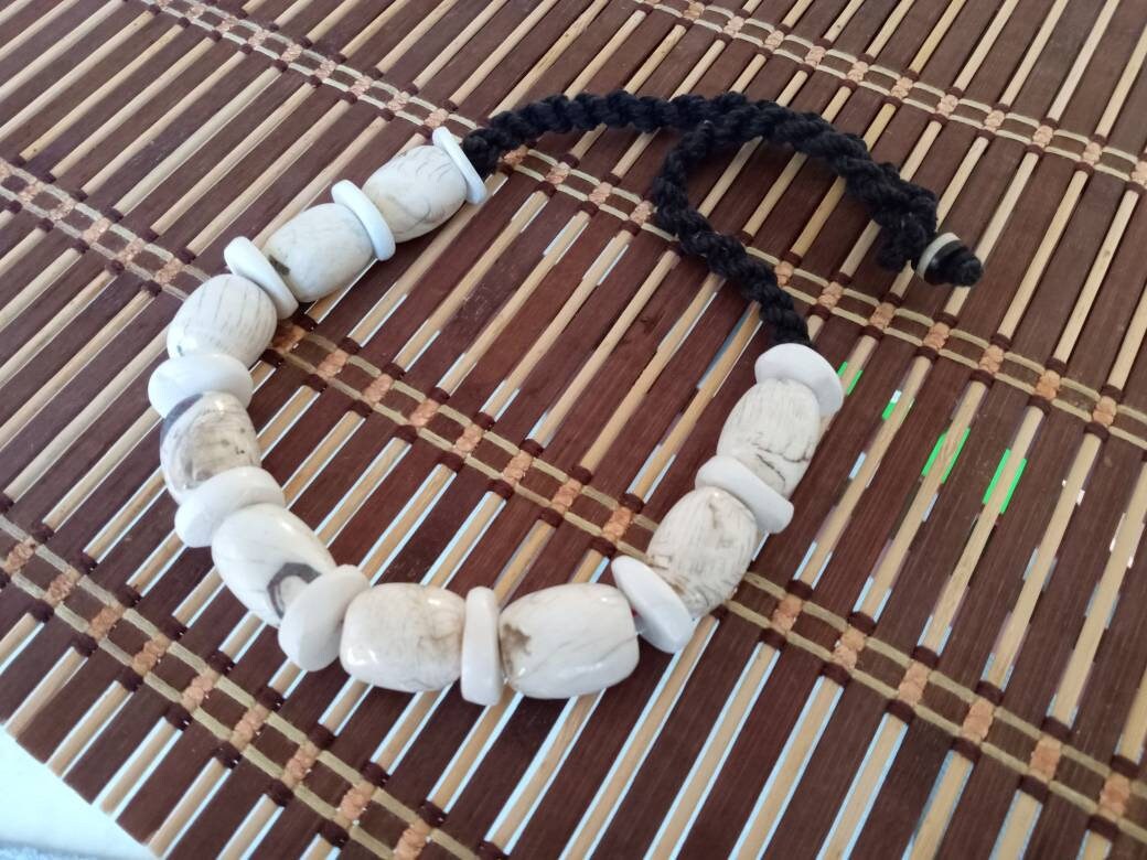Nepal ethnic naga conch shell bead strand rustic beads barrel shape and disc shape nepalese tribal inlaid shell beads STR006T