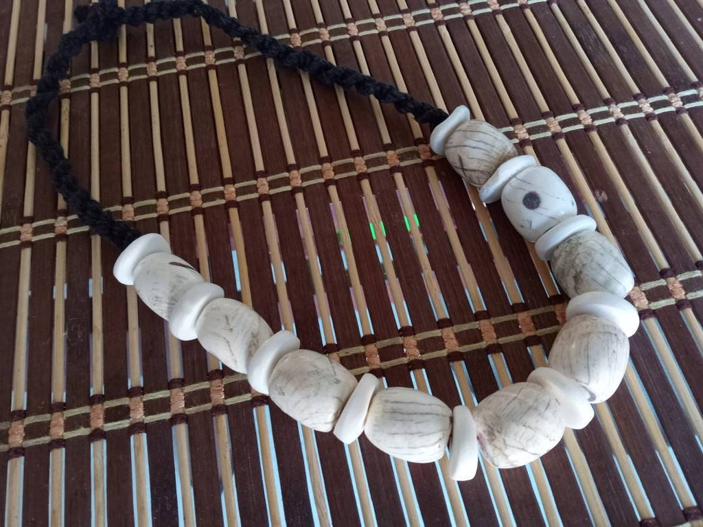 Nepal ethnic naga conch shell bead strand rustic beads barrel shape and disc shape nepalese tribal inlaid shell beads STR006K