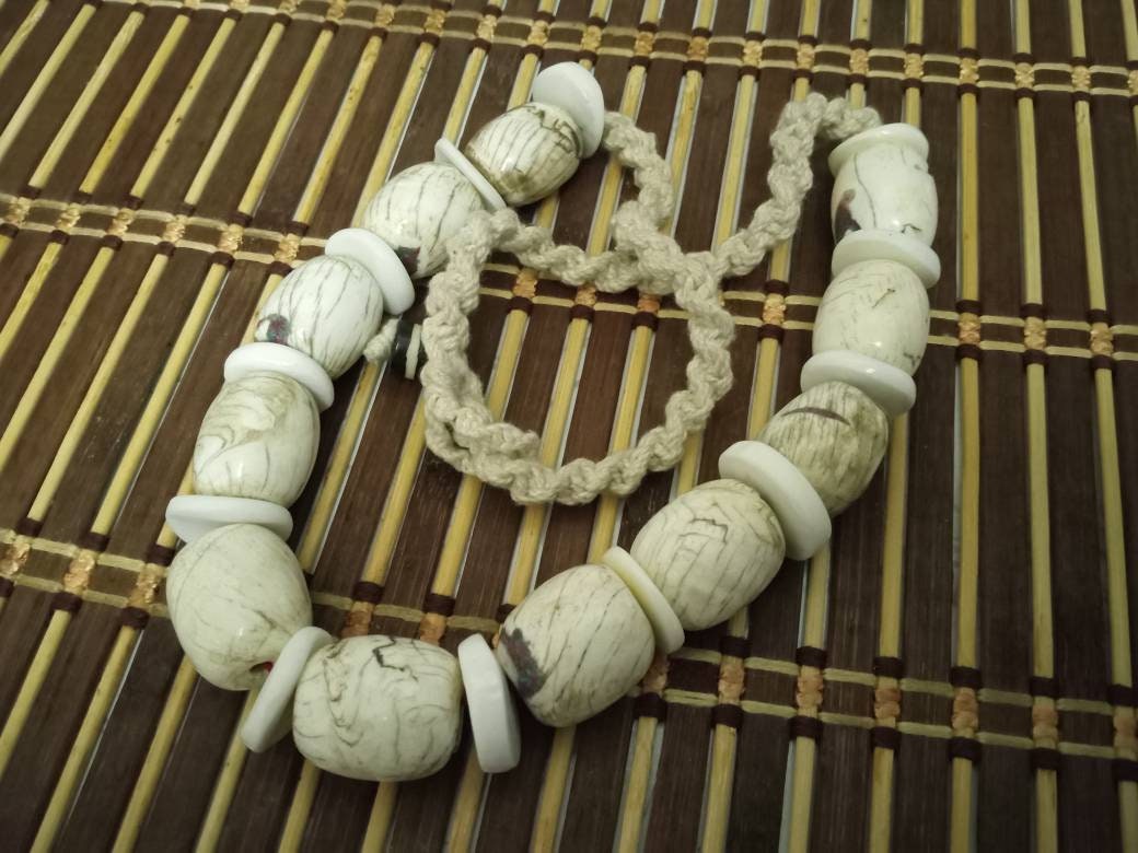 Nepal ethnic naga conch shell bead strand rustic beads barrel shape and disc shape nepalese tribal inlaid shell beads STR006P