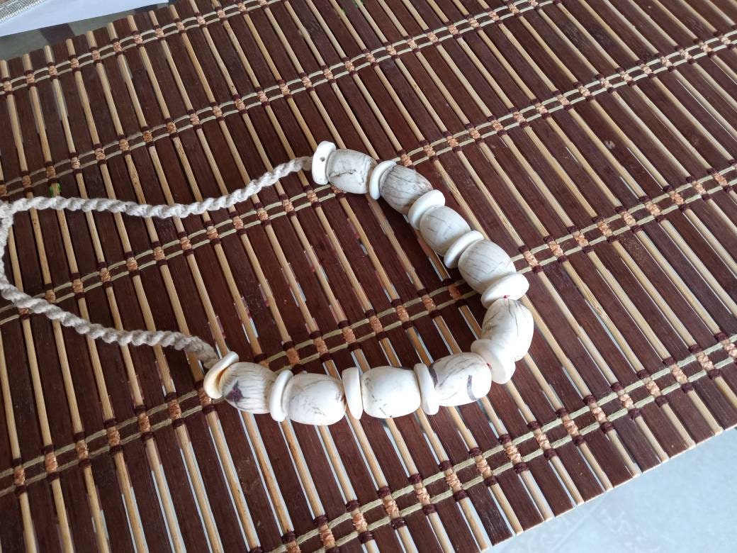Nepal ethnic naga conch shell bead strand rustic beads barrel shape and disc shape nepalese tribal inlaid shell beads STR006U