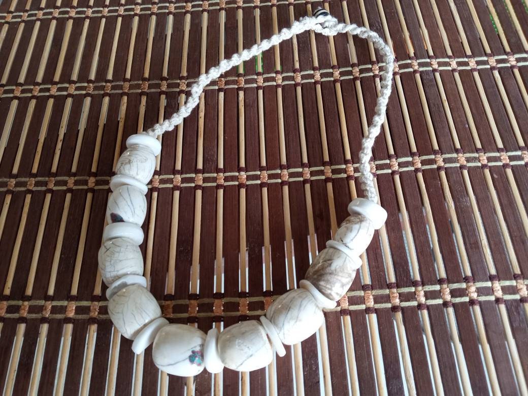 Nepal ethnic naga conch shell bead strand rustic beads barrel shape and disc shape nepalese tribal inlaid shell beads STR006V