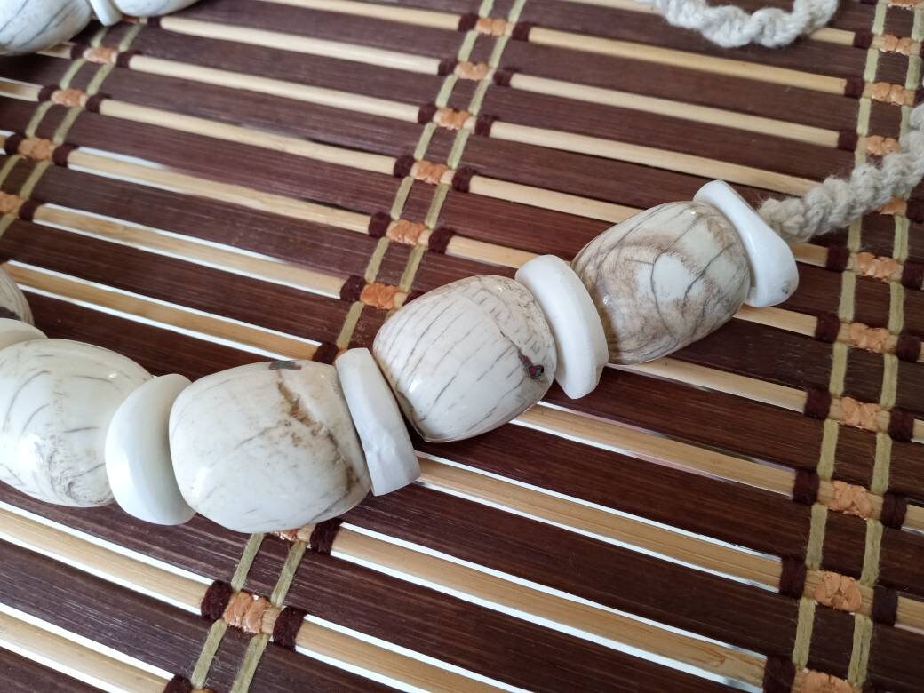Nepal ethnic naga conch shell bead strand rustic beads barrel shape and disc shape nepalese tribal inlaid shell beads STR006W