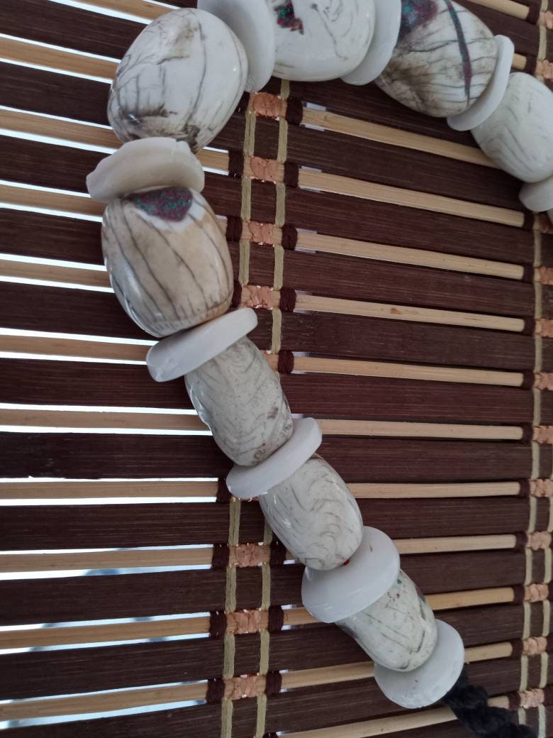 Nepal ethnic naga conch shell bead strand rustic beads barrel shape and disc shape nepalese tribal inlaid shell beads STR006Y
