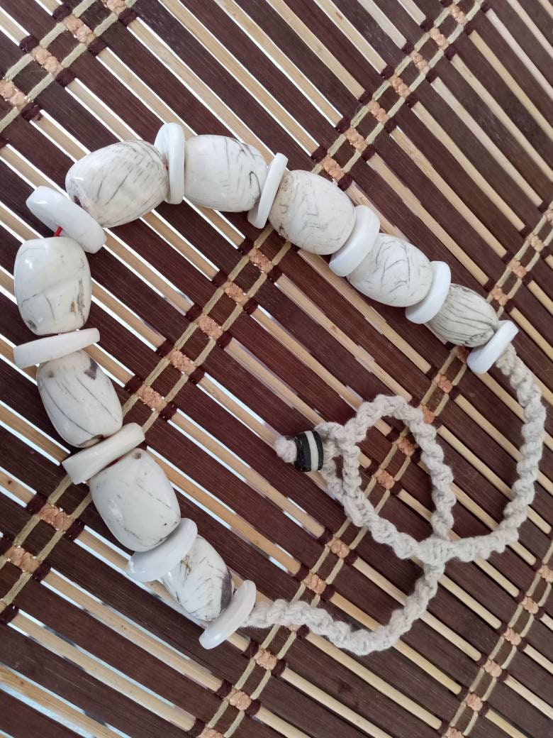 Nepal ethnic naga conch shell bead strand rustic beads barrel shape and disc shape nepalese tribal inlaid shell beads STR006AB