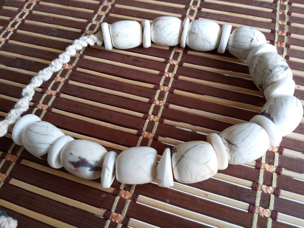 Nepal ethnic naga conch shell bead strand rustic beads barrel shape and disc shape nepalese tribal inlaid shell beads STR006AC