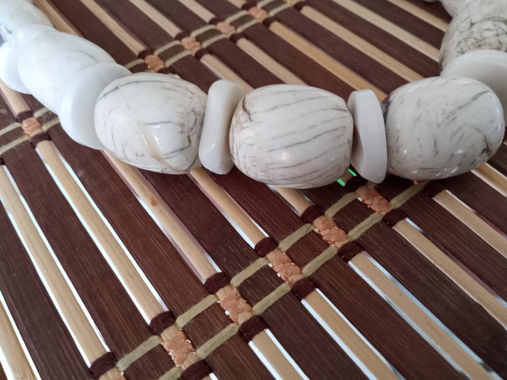 Nepal ethnic naga conch shell bead strand rustic beads barrel shape and disc shape nepalese tribal inlaid shell beads STR006AC