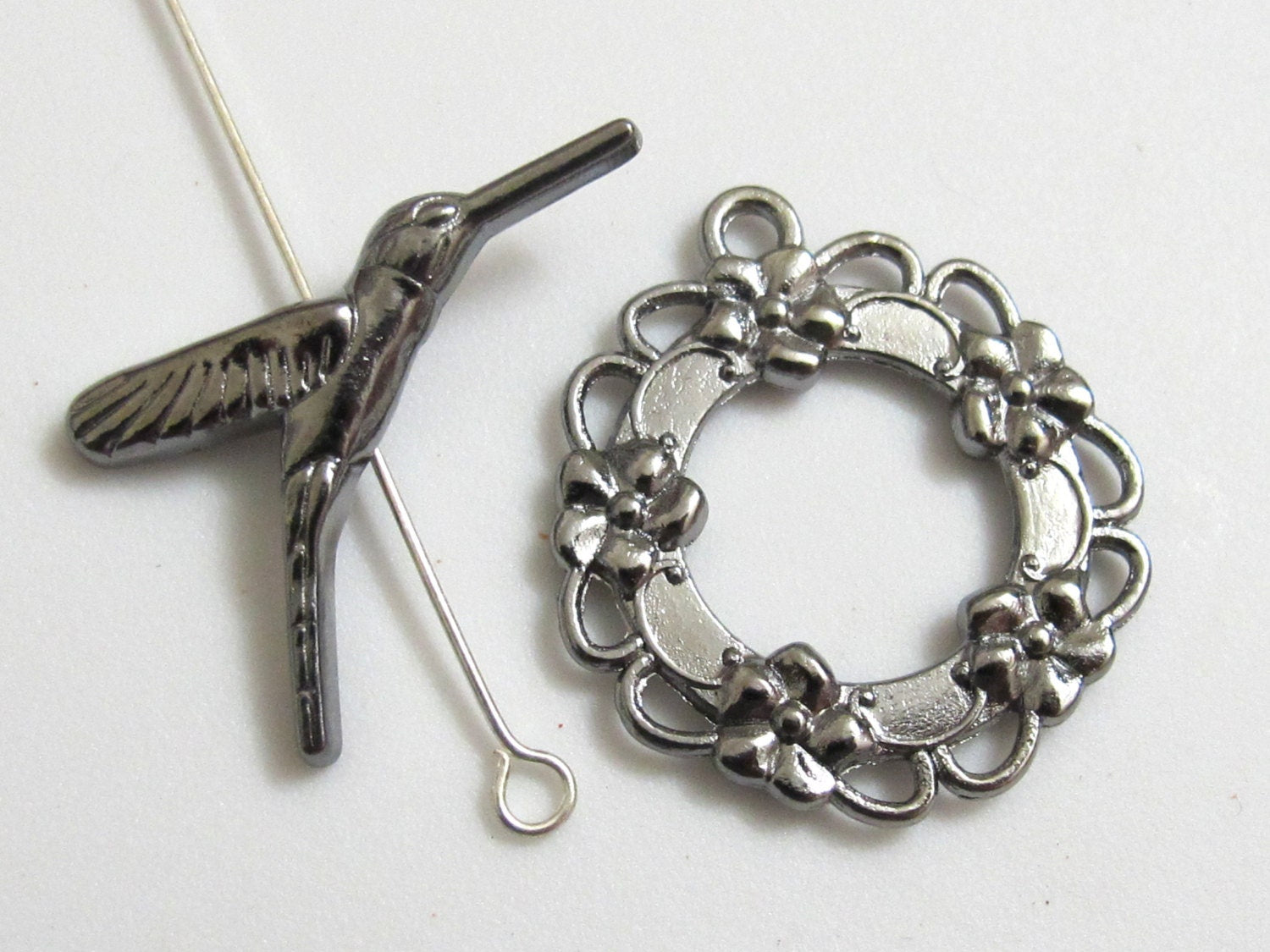 Humming bird toggle clasp - 1 set - BD346