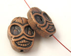 4 beads - Copper tone finish metal skull beads - BD352