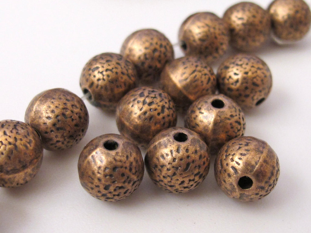 2 beads -Copper tone metal beads 12 mm -- BD405