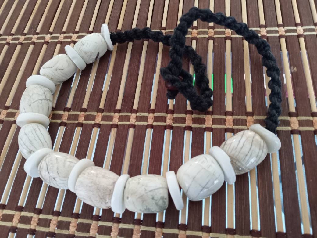 Nepal ethnic naga conch shell bead strand rustic beads barrel shape and disc shape nepalese tribal inlaid shell beads STR006K