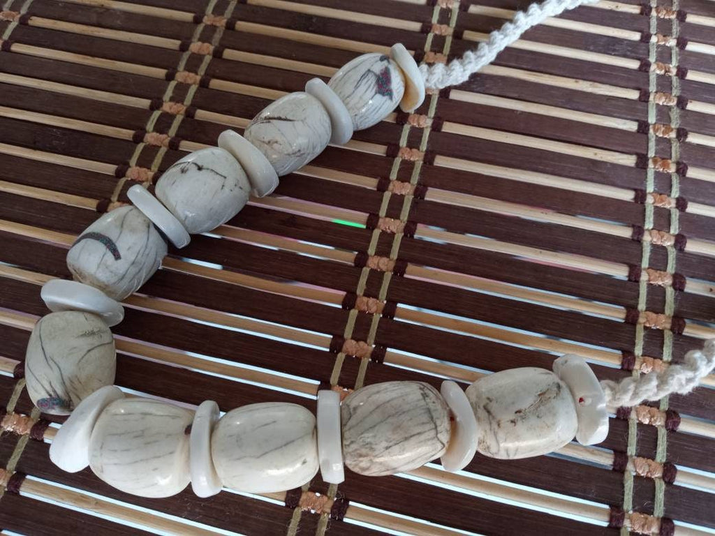 Nepal ethnic naga conch shell bead strand rustic beads barrel shape and disc shape nepalese tribal inlaid shell beads STR006U