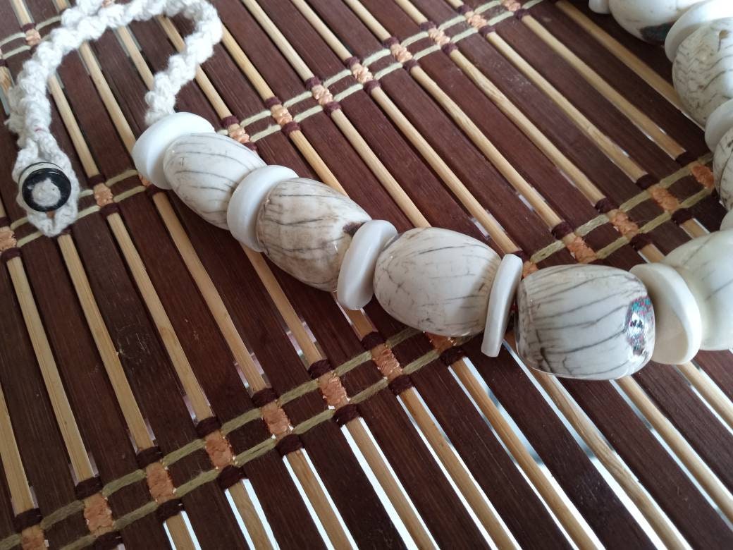 Nepal ethnic naga conch shell bead strand rustic beads barrel shape and disc shape nepalese tribal inlaid shell beads STR006W