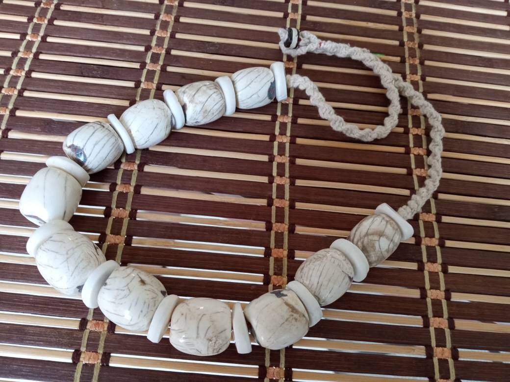 Nepal ethnic naga conch shell bead strand rustic beads barrel shape and disc shape nepalese tribal inlaid shell beads STR006W