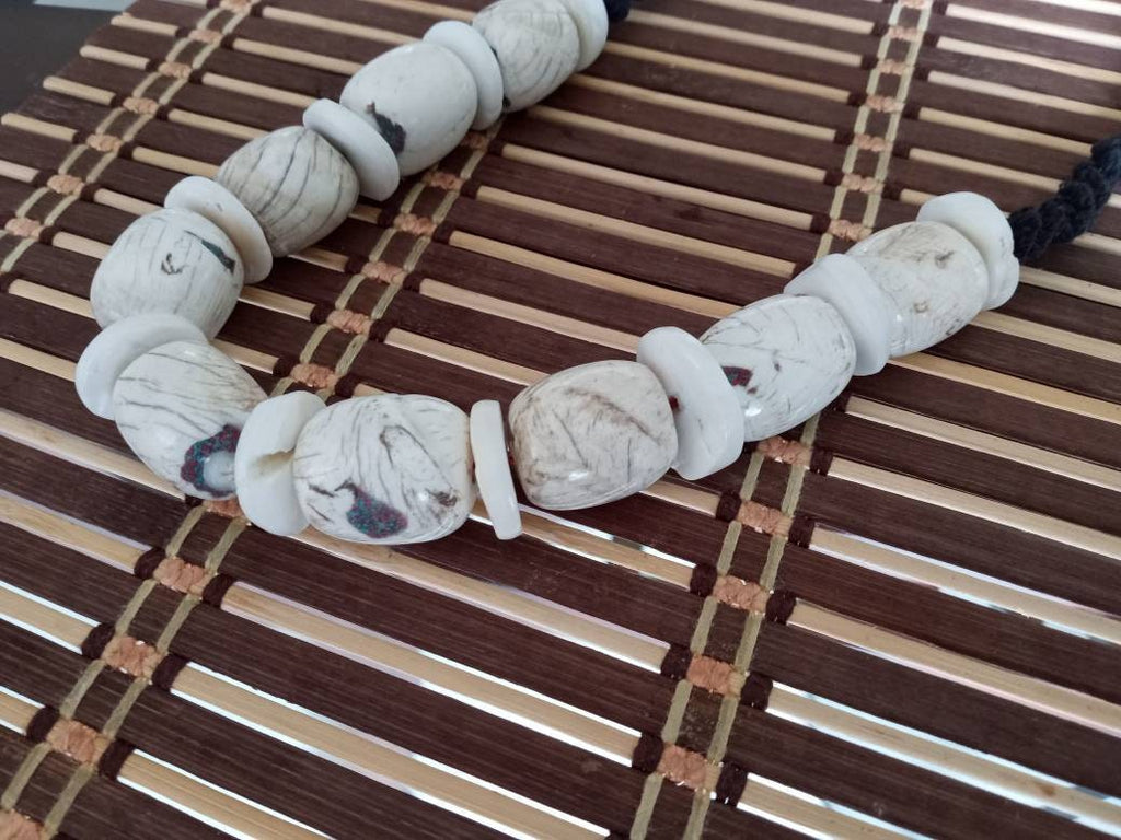 Nepal ethnic naga conch shell bead strand rustic beads barrel shape and disc shape nepalese tribal inlaid shell beads STR006X