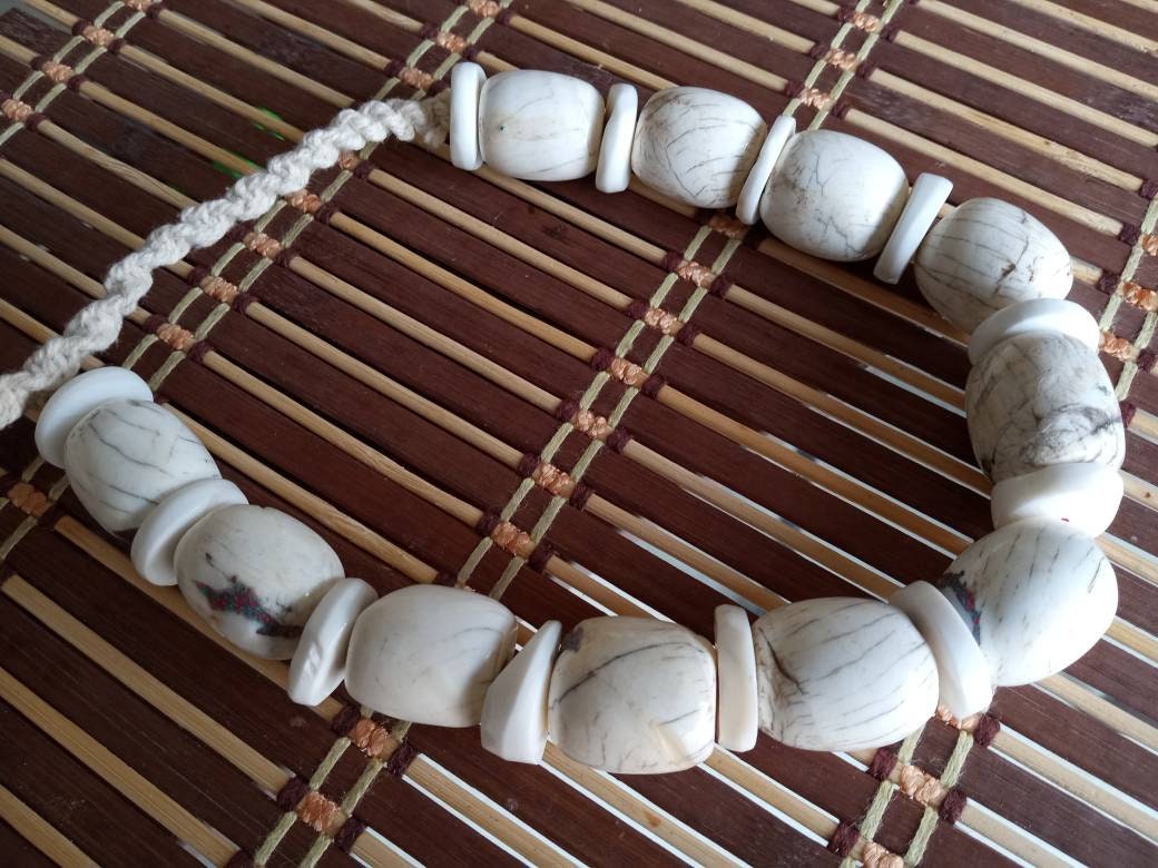 Nepal ethnic naga conch shell bead strand rustic beads barrel shape and disc shape nepalese tribal inlaid shell beads STR006AC