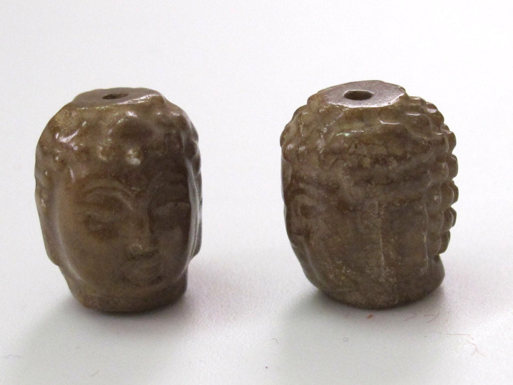 Carved green Jadeite buddha bead - 1 piece - GM187