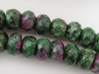 8 Beads - Ruby Zoisite faceted gemstone rondelle beads 10 mm - GM203