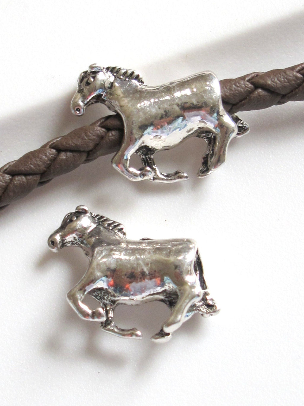 2 BEADS - Running horse - Large hole silver color metal horse bead - BD327