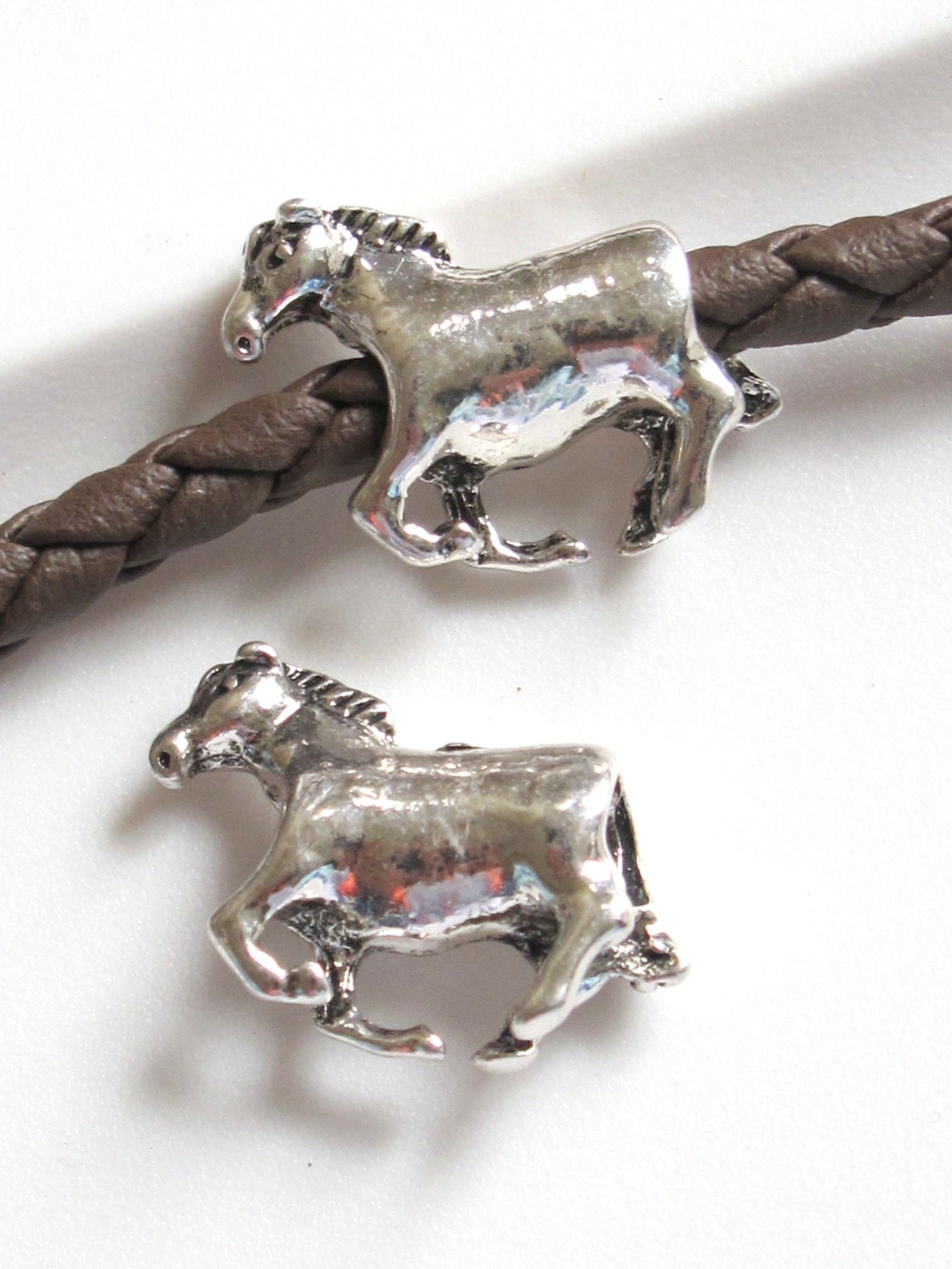 2 BEADS - Running horse - Large hole silver color metal horse bead - BD327