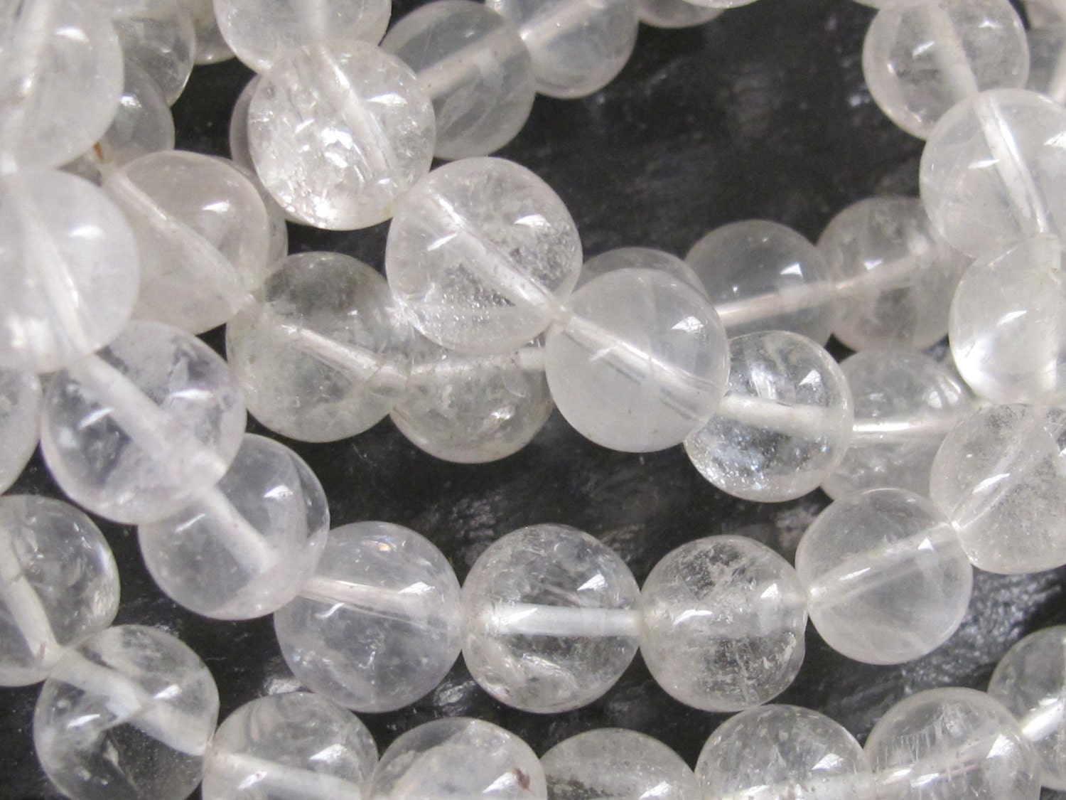 10 BEADS - Himalayan rock quartz beads - GM224