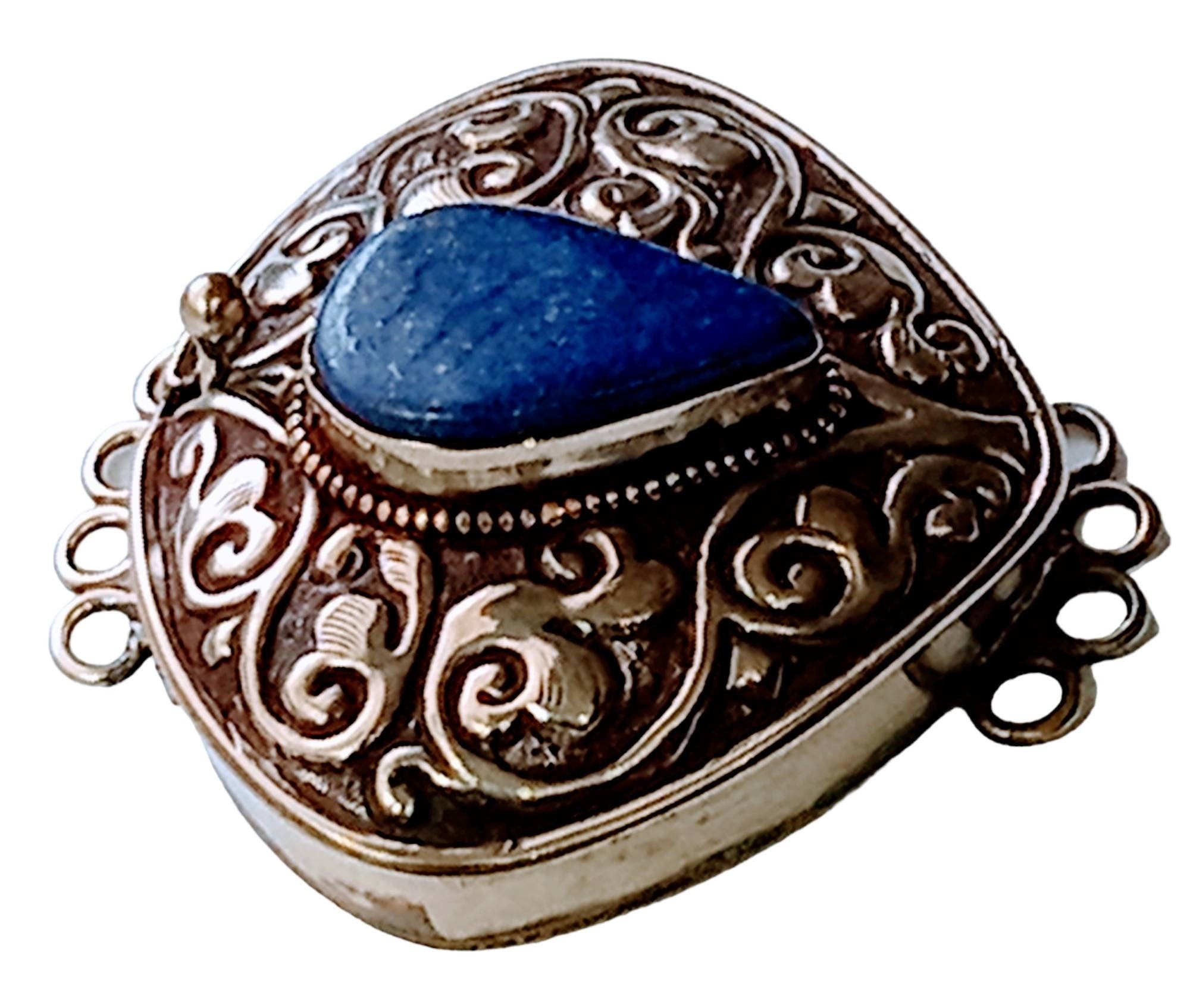 1 clasp - Large ethnic Tibetan silver Lapis inlaid statement clasp pendant from Nepal - LN033D