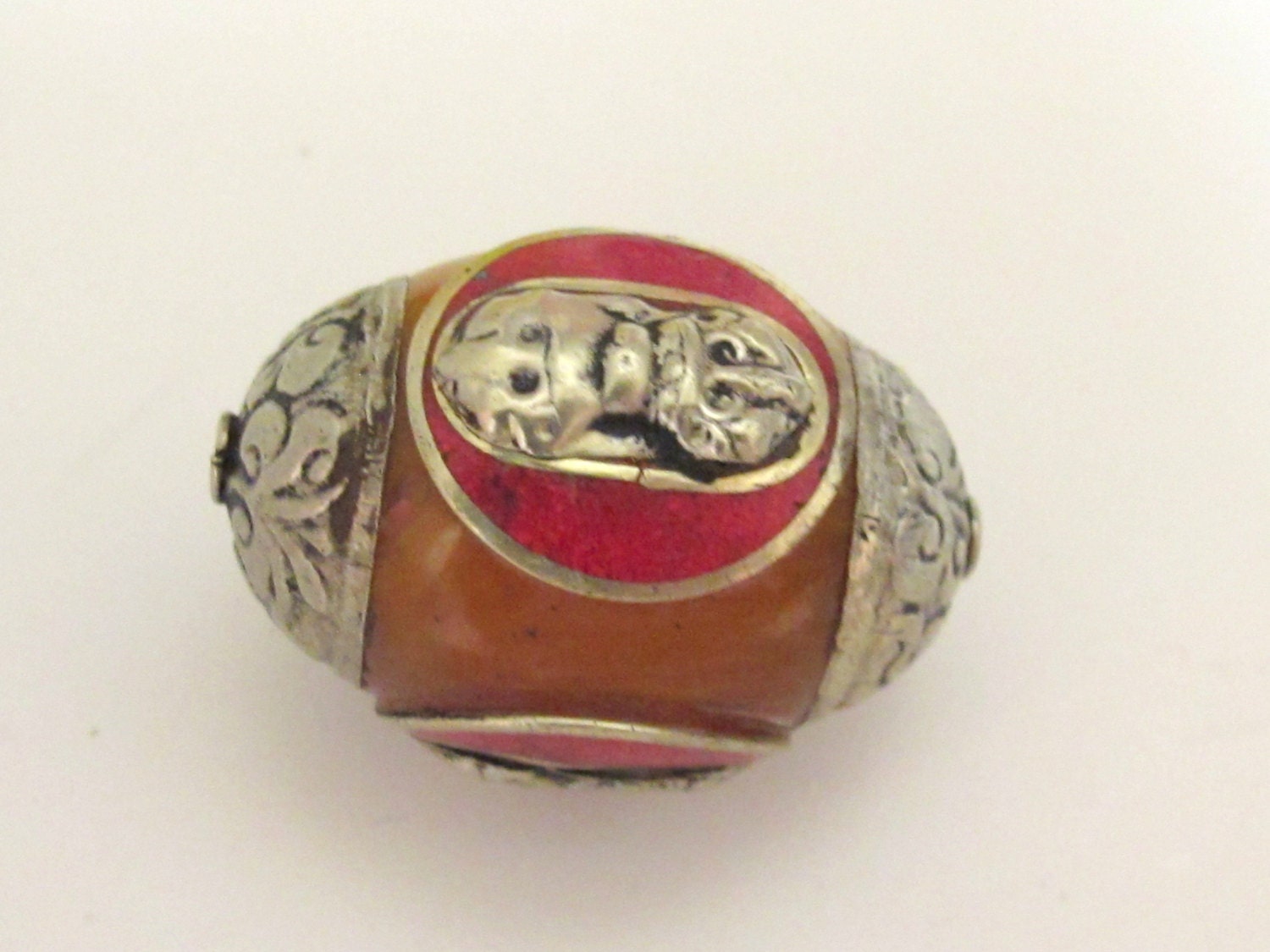 1 bead -Tibetan honey copal resin capped beads with tibetan dorje vajra symbol and inlay- BD398