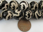 3 beads - 14 mm size Faceted Agate Tibetan Lotus flower dzi bead - GM228