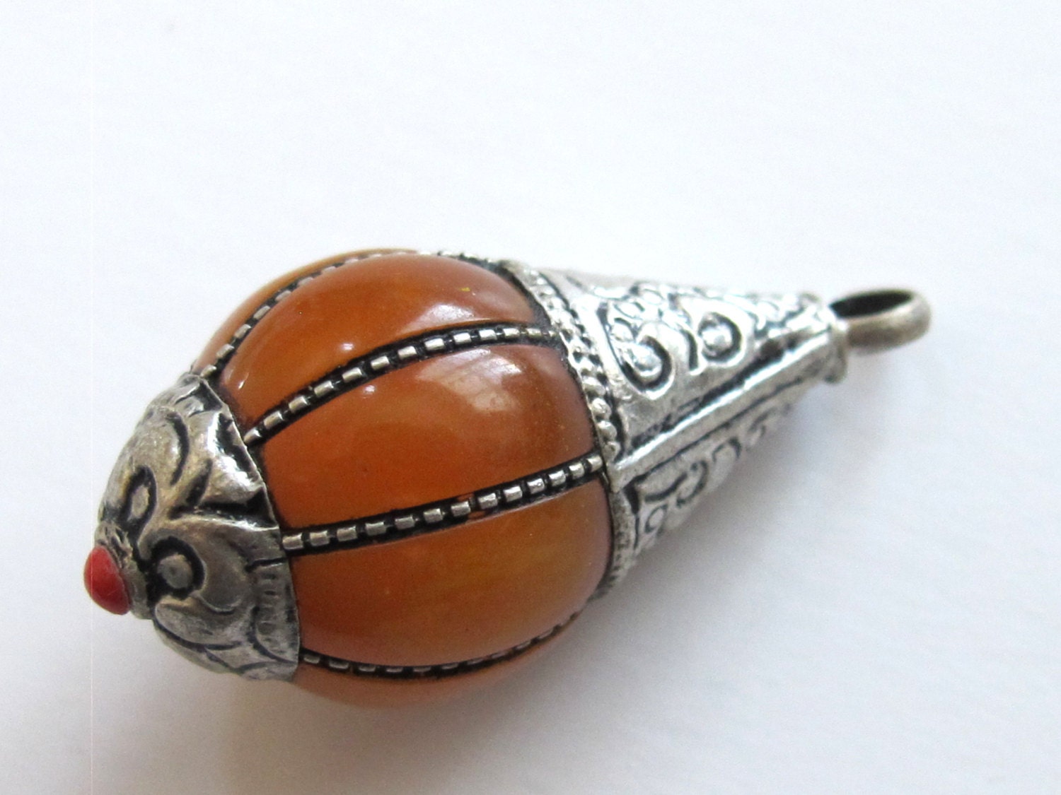 Medium Teardrop shape Tibetan antiqued silver finish capped copal resin pendant nepal jewelry making - 1 pendant - PM135
