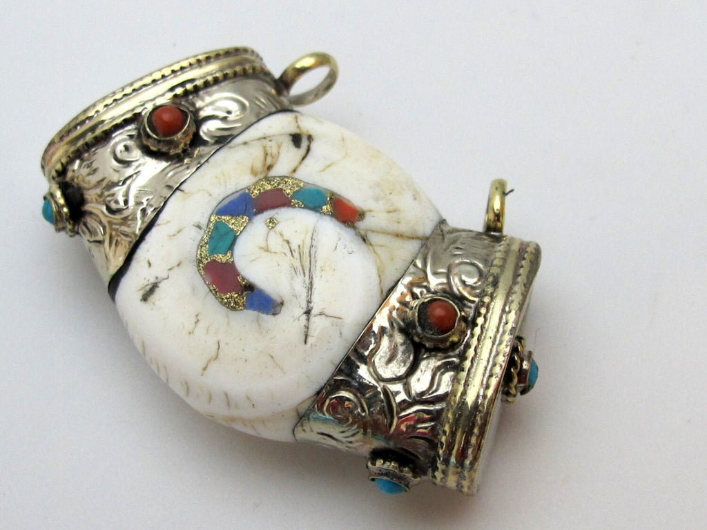 Tibetan silver capped ethnic naga conch shell double bail pendant with turquoise coral inlay - SP017