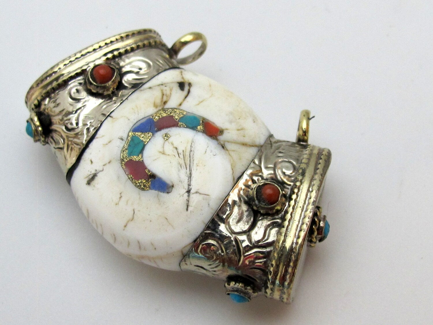 Tibetan silver capped ethnic naga conch shell double bail pendant with turquoise coral inlay - SP017