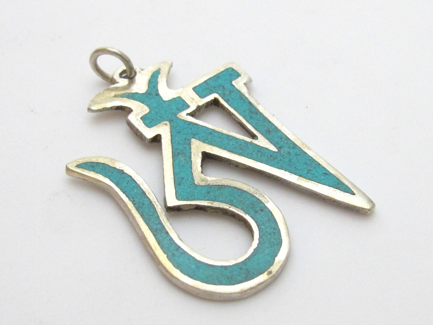 Tibetan silver plated Om pendant with turquoise inlay - PM147