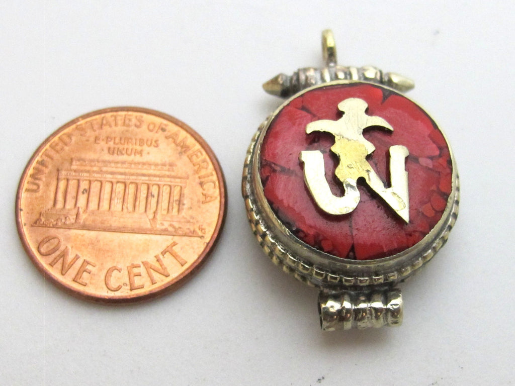 Small size Tibetan Ghau prayer box Om pendant with coral inlay - PM151A
